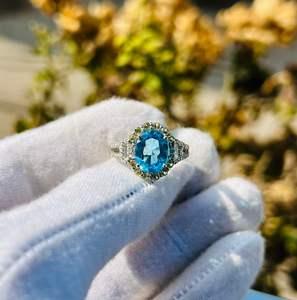 แหวนหมั้นเรียบง่ายประดับพลอยบลูโทปาซธรรมชาติและเพชรธรรมชาติ ชุบทองบนเงินแท้ 925 สำหรับเป็นของขวัญวันครบรอบ - Product Image 3