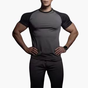 <b>Men</b> Lightweight Compression Shirt Workout Gym Wear Breathable Quick Dry Eco Friendly Anti-UV Full Sleeve Gym <b>Base</b> <b>Layer</b> Custom - Product Image 5