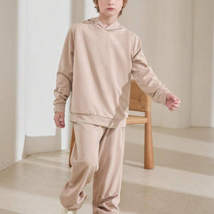 Chándal personalizado para niños, Impresión de bordado personalizada, ajuste elegante, costura duradera, marca de marca privada, pedidos al por mayor - Product Image 4