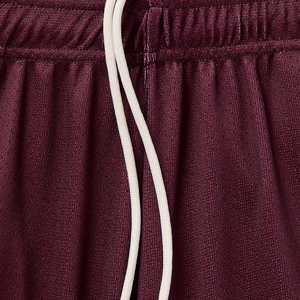 Shorts en maille bleu marine unisexe écologiques IOTA SPORTS, designs personnalisés, respirants, couleur unie, entraînement en salle de sport, séchage rapide, entrejambe de 6 pouces - Product Image 6