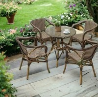 Ensemble de table et chaises de salle à manger en rotin et bois massif de luxe, design industriel, mobilier commercial pour hôtel, restaurant, extérieur