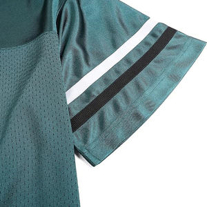 Camiseta de Entrenamiento de Fútbol Americano Personalizada - Verde Oscuro, Transpirable, de Malla, Cuello en V, Ligera, Ropa Deportiva de Equipo - Product Image 4