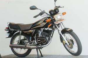 สินค้ามาใหม่_เครื่องยนต์ 132 ซีซี, สูบเดียว, สองจังหวะ, ระบายความร้อนด้วยน้ำ_19 แรงม้า (19 บีเอชพี) ที่ 9000 รอบต่อนาที - Product Image 3