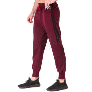 Pantalones de Hombre con Cintura Elástica, Diseño Holgado, Tela Ligera, Ideal para Viajes Diarios o Estilo de Fin de Semana - Product Image 2