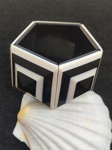 Bracelet jonc géométrique multicolore en acrylique irrégulier pour femme, accessoires empilables tendance, bijoux de mode écologiques pour mariage - Product Image 2