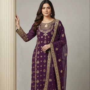 ชุดดีไซเนอร์แบบดั้งเดิมสไตล์ชาติพันธุ์สำหรับงานแต่งงานและงานปาร์ตี้ - Product Image 1