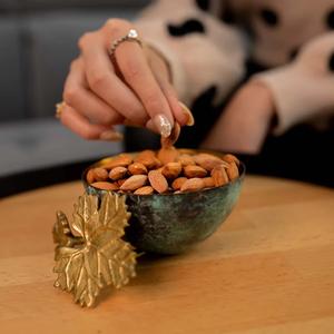 Tazón para Servir de Aluminio Fundido, Diseño Nuevo, Chapado en Oro, Hecho en India, para Frutas, Ideal para Hoteles y Restaurantes - Product Image 6