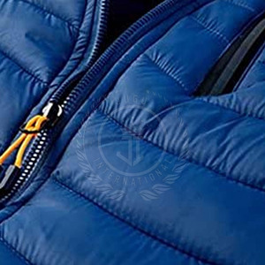 Veste matelassée à capuche à manches longues pour l'hiver, de haute qualité, pour l'extérieur, avec logo personnalisé sur le devant, écologique, respirante, service OEM, pour hommes - Product Image 3