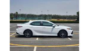 Camry Hybrid LE AWD 2022 d'occasion, sièges en cuir, jantes en alliage, conduite à gauche/droite, caméra de recul 360°, toit ouvrant panoramique, Camry LE Hybrid - Product Image 3