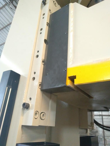 เครื่องขึ้นรูปอัตโนมัติสำหรับตัวเรือนอิเล็กโทรดแบตเตอรี่รถยนต์ไฟฟ้าและการผลิตส่วนประกอบเซลล์พลังงาน เครื่องอัดขึ้นรูปเย็นแบบหลายสถานี - Product Image 6