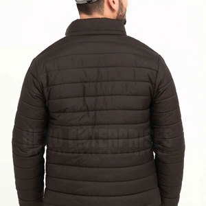 Chaqueta acolchada para hombre con logotipo personalizado 2024, servicios OEM de alta calidad, chaqueta de tela con capucha para uso en invierno con decoración de bolsillo, talla XL - Product Image 3