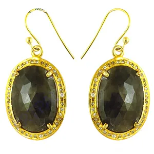 Boucles d'oreilles ovales en saphir plaqué or avec diamants pour femmes - Product Image 1