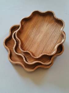 Vente en gros, plateau de service rond en bois de noyer brun rustique de petite taille personnalisé avec poignées, plateaux pour sarfophages naturels - Product Image 3