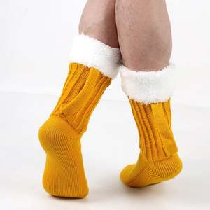 Pida a granel taza de cerveza 3D calcetines de punto calcetines acolchados cálidos de media pantorrilla para hombre calcetines de invierno suaves y divertidos para mujer para dormir lana - Product Image 6