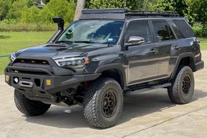 โตโยต้า 4Runner Trail Premium 4x4 ปี 2015 สภาพดี - Product Image 5