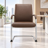 Chaise de conférence moderne en cuir PU avec structure chromée pour bureau, salle de réunion, zone de réception