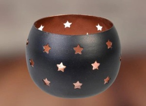 Porte-bougie chauffe-plat en aluminium moulé fait main au design moderne pour les dîners romantiques de Noël et les occasions spéciales - Quantité en gros - Product Image 5