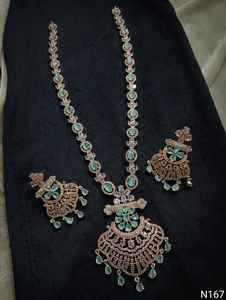 Conjunto de Joyería con Collar y Aretes con Incrustaciones de Diamantes Estilo Indio, Elegante y Moderno, para Mujeres y Niñas - Product Image 2