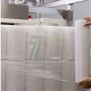 Prix d'usine bon marché Film d'emballage transparent Emballage d'exportation Rouleau de film étirable - Product Image 6