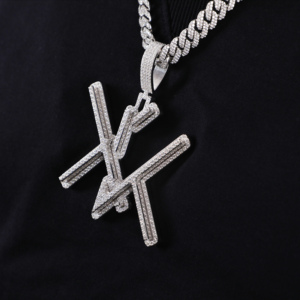KK estética Moissanite diamante 925 colgante de plata esterlina letras personalizadas Iced Hip Hop estilo Funky cuerpo joyería para regalos - Product Image 4