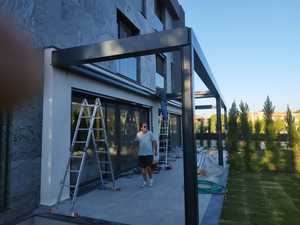 Système de toiture bioclimatique intelligent - Castor Gold avec aluminium durable et design élégant - Product Image 2
