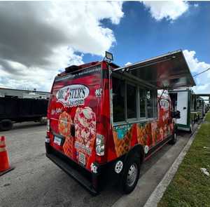 Camión de comida rápida móvil equipado con cocina completa para entrega rápida Remolques manejables de precio barato para aplicaciones de barbacoa y dulces - Product Image 3