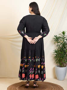 Floral Rayon Plus Size Tiered <b>Dress</b> for Women's V Neck 3/4th Sleeves Maxi <b>Dress</b> Summer Western Party Casual Wear Stylish <b>Dress</b> - Product Image 2