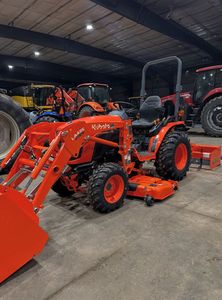 Mini tractor Kubota de calidad superior a la venta en stock Tractores de maquinaria agrícola con entrega rápida y precios asequibles. - Product Image 2