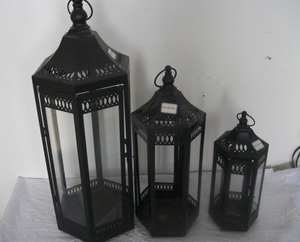 Elegante Farol de Metal con Recubrimiento de Polvo Negro, Diseño Colgante Hecho a Mano, Portavelas Decorativo, Perfecto para Hogares y Eventos con Estilo - Product Image 4