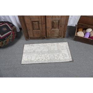 Tapis turc 1,5x3 pieds, petit tapis vintage, tapis persan gris et blanc - Product Image 3
