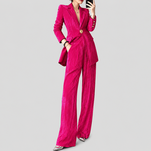 Ensemble <span class=keywords><strong>tailleur</strong></span>-<span class=keywords><strong>pantalon</strong></span> d'hiver formel fuchsia personnalisé pour <span class=keywords><strong>femme</strong></span>, blazer en velours froissé, <span class=keywords><strong>pantalon</strong></span> à jambes larges, revers cranté, simple boutonnage, bouton doré, OEM - Product Image 4