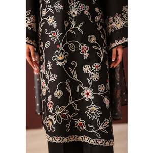 Ensemble de costume pour femme en tissu brodé UF-4483 - Product Image 5