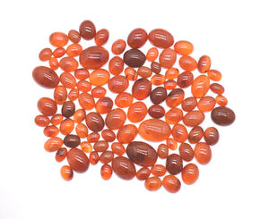 Cabochons ovales calibrés en pierres précieuses en vrac de cornaline orange naturelle 7X5mm à 20X15mm pour la fabrication de bijoux - Product Image 1