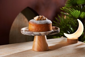 ฐานวางเค้กหินอ่อน Calacatta ทรงกลมหรูหรา พร้อมฐานไม้เนื้อแข็ง ฐานโชว์สไตล์โมเดิร์นสำหรับงานแต่งงาน งานเลี้ยง และตกแต่งบ้าน - Product Image 2