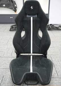 Sièges baquets de course de luxe originaux pour F8 en fibre de carbone avec cuir imperméable et tissu personnalisable - Product Image 2