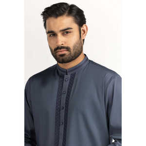 Trajes de Boda Bordados Transpirables para Hombre KP-EMB25-004, Corte Regular, Cierre de un Botón, Conjunto de 3 Piezas para Novio - Product Image 4