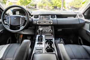 Range Rover Sport Supercharged d'occasion 2013, conduite à gauche/droite - Product Image 2