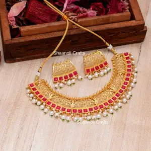New Arrival Gold Plated Jadau Heavy Necklace Set With Earrings Jadau Stone Work Fashionable Jewelry