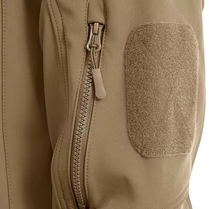 เสื้อแจ็คเก็ตซอฟต์เชลล์คุณภาพสูงแบบยูนิเซ็กซ์ รุ่นใหม่ ขายดี ป้องกันแสงแดด คอตั้ง สไตล์ลำลอง ลายเรียบ สำหรับฤดูหนาว ผลิตจากโพลีเอสเตอร์และไนลอน - Product Image 3