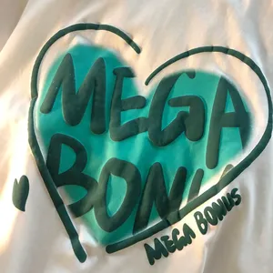 Venta al por mayor 100% algodón cuello redondo Mujer camiseta transpirable Premium Slim Boxy Fit 3D gráfico Crop diseño para el verano desgaste - Product Image 5