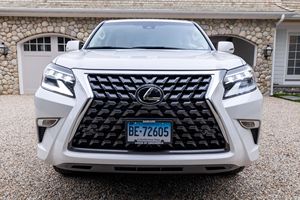 Lexus GX 460 V8 ปี 2022 สภาพดี ใช้งานน้อย ขับเคลื่อน 4 ล้อ ทุกเวลา เบาะนั่งแถวที่สาม ไม่ได้ดัดแปลง - Product Image 1