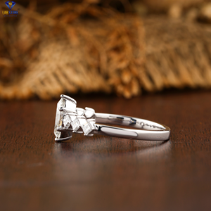 0,77 TDW Marquise y Carre Cut, banda de diamantes para mujer, oro blanco de 18 quilates, ajuste de punta compartida, Diamante certificado, Joyería de diamantes Cvd - Product Image 3