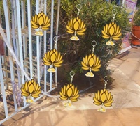 100 buah bunga Lotus gantung kayu indah MDF dengan untaian bunga Lotus buatan tangan buatan tangan dekorasi unik
