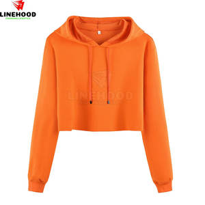 Top corto duradero con capucha para mujer más vendido, ropa de calle, logotipo frontal de moda para invierno, uso al aire libre, nuevo diseño de capucha para comodidad - Product Image 1