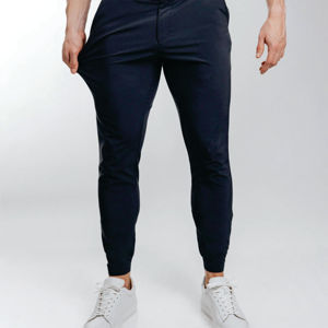 Pantalons de golf légers au design personnalisé Vente en gros Pantalon de golf pour hommes en polyester recyclé avec poches latérales - Product Image 4