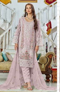 Organza pesada con estilo bordado Trabajo Sal-traje de guerra Colección paquistaní - Product Image 4