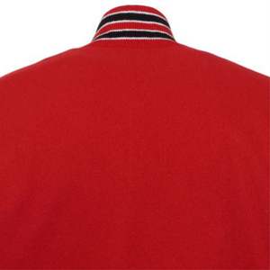 Chaqueta Universitaria de Cuero y Lana Suave para Hombre - Cómoda, de Alta Calidad e Ideal para un Estilo Casual y Moderno - Product Image 6