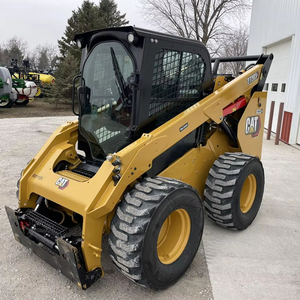 Compre una nueva cargadora compacta CAT 272D3 con excelente rendimiento y alta eficiencia operativa. CAT 272D3 usada a buen precio en venta. - Product Image 1