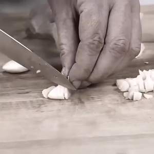 Mini Prensa de Ajo Multifuncional, 1 Pieza, Herramienta de Cocina, Pelador/Triturador/Rebanador Manual, Cortador de Cocina Hecho de Plástico - Product Image 6