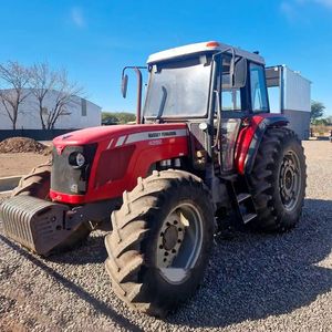 Tractor Agrícola Massey Ferguson 4x4 Usado en Buen Estado, 4WD, 40 HP, Transmisión de Engranajes, Alta Garantía de 3 Años para Inspección con Video - Product Image 6
